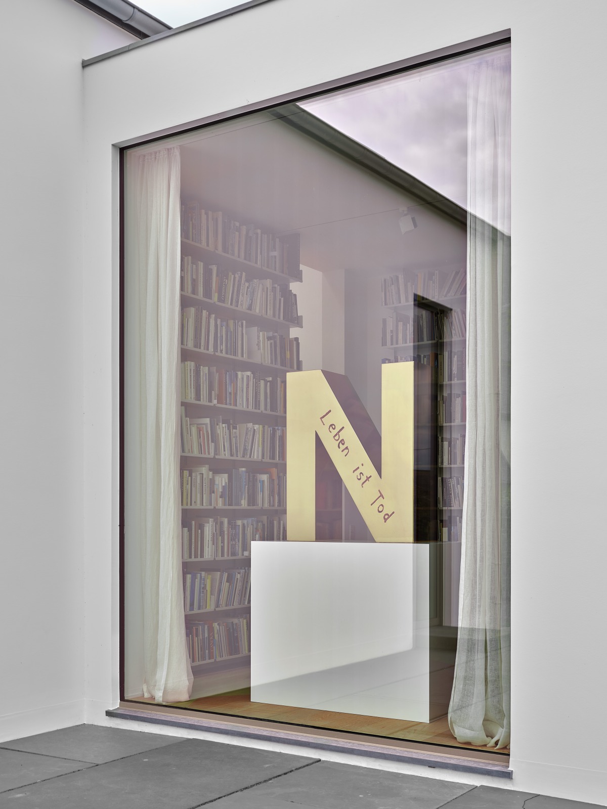 André Butzer, Untitled (Life is death … and death as well is a life), 2024, photo: Simon Vogel