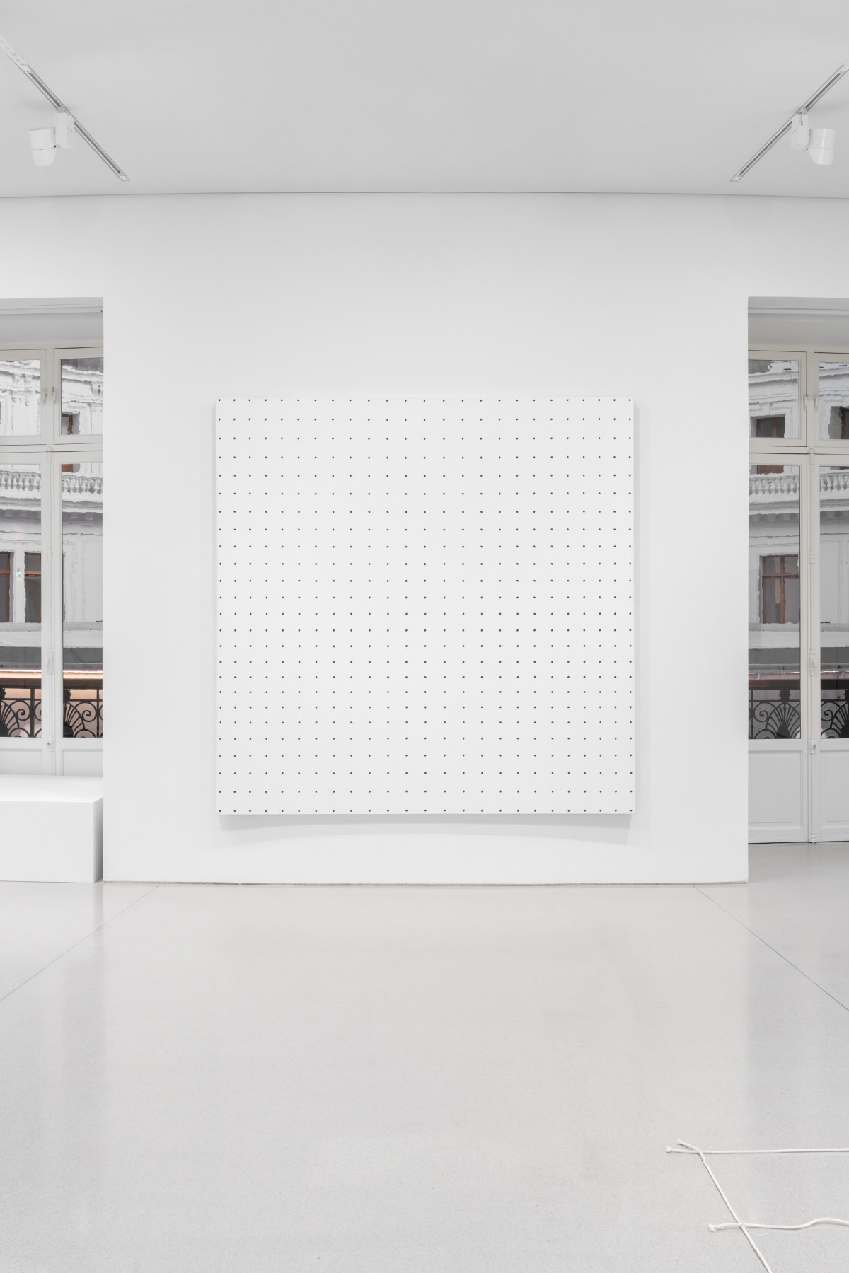 Installation view: Minimal, Bourse de Commerce, Pinault Collection, Paris, 2025, © Tadao Ando Architect & Associates, Nient et Marca Architectes, agence Pierre-Antoine Gatier, photo:  Nicolas Brasseur/Pinault Collection
